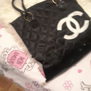 Chanel tote